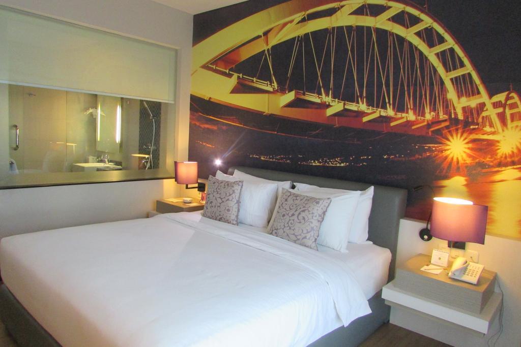 Mercure Palu Ngoại thất bức ảnh