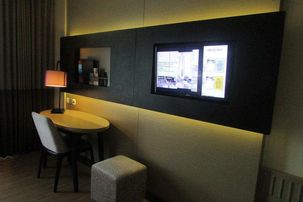 Mercure Palu Ngoại thất bức ảnh