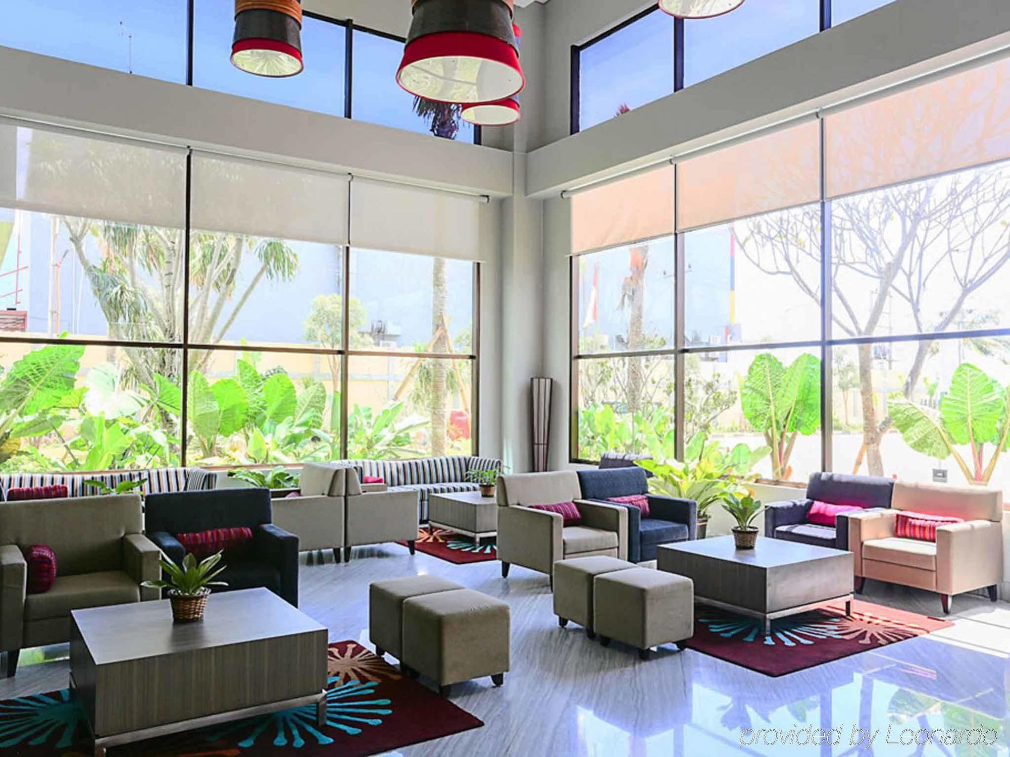Mercure Palu Ngoại thất bức ảnh