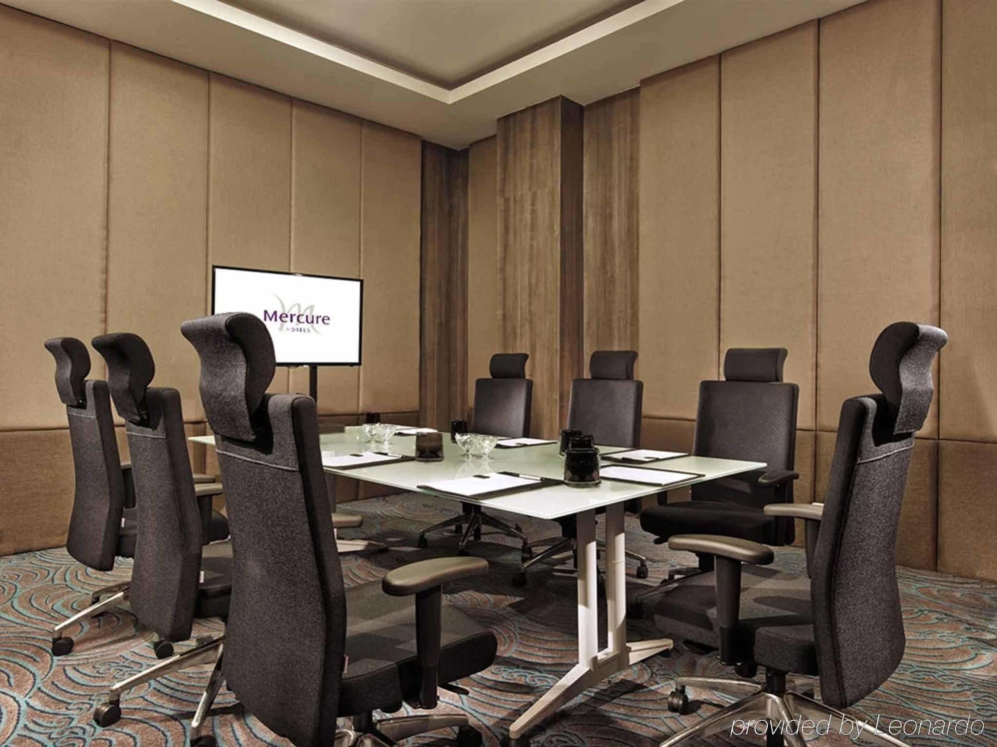 Mercure Palu Ngoại thất bức ảnh
