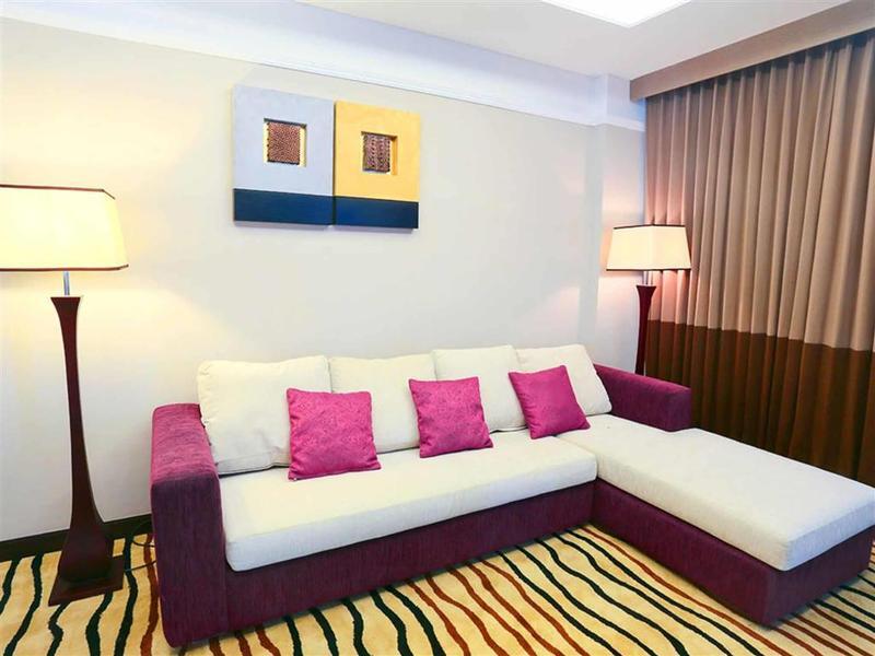Mercure Palu Ngoại thất bức ảnh